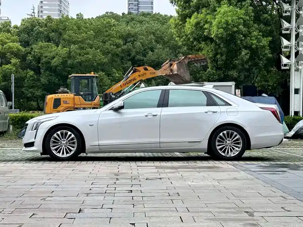 Cadillac CT6 PLUG-IN 2017