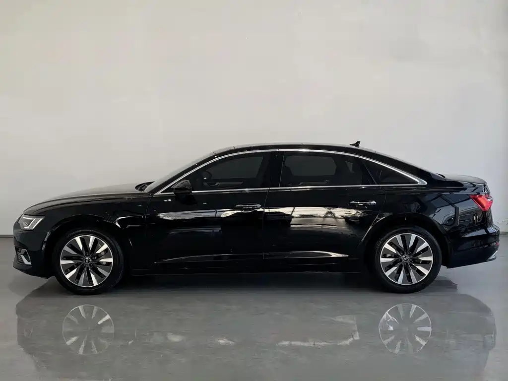 Audi A6L 2024 — фото 3