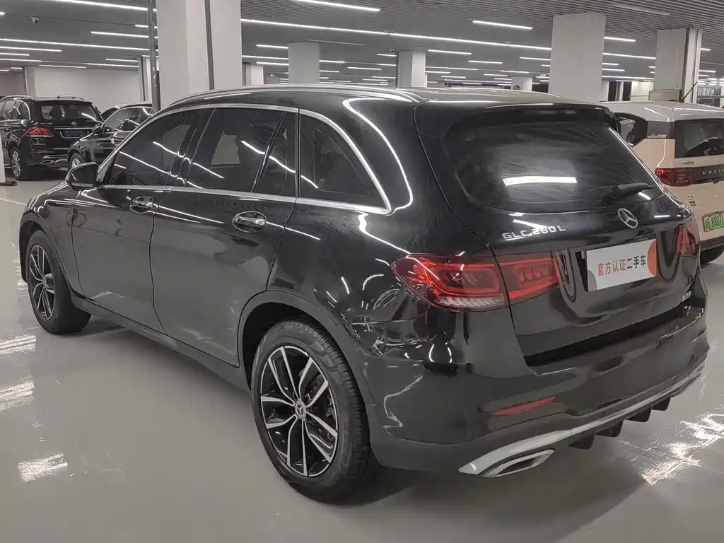 Mercedes-Benz GLC 2021 — фото 12