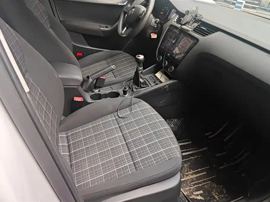 Skoda Octavia 2020 — фото 8