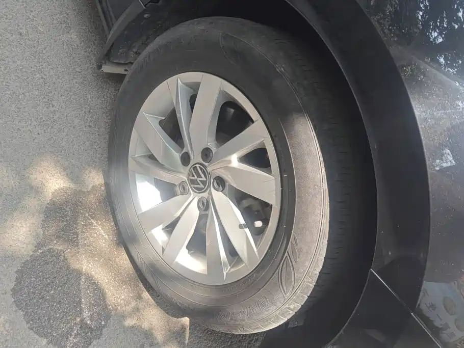 Volkswagen Passat 2021