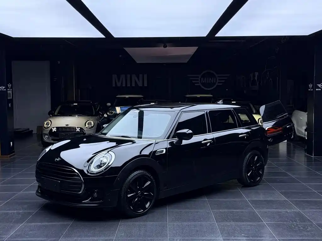 MINI Clubman 2021
