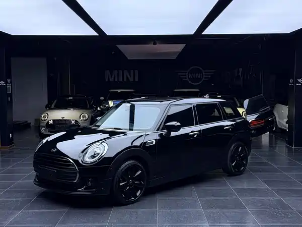MINI Clubman 2021