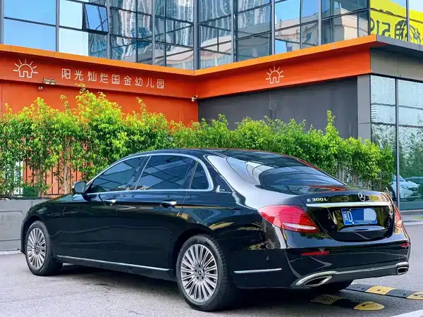 Mercedes-Benz E-Class 2019