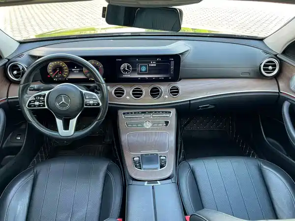 Mercedes-Benz E-Class 2019
