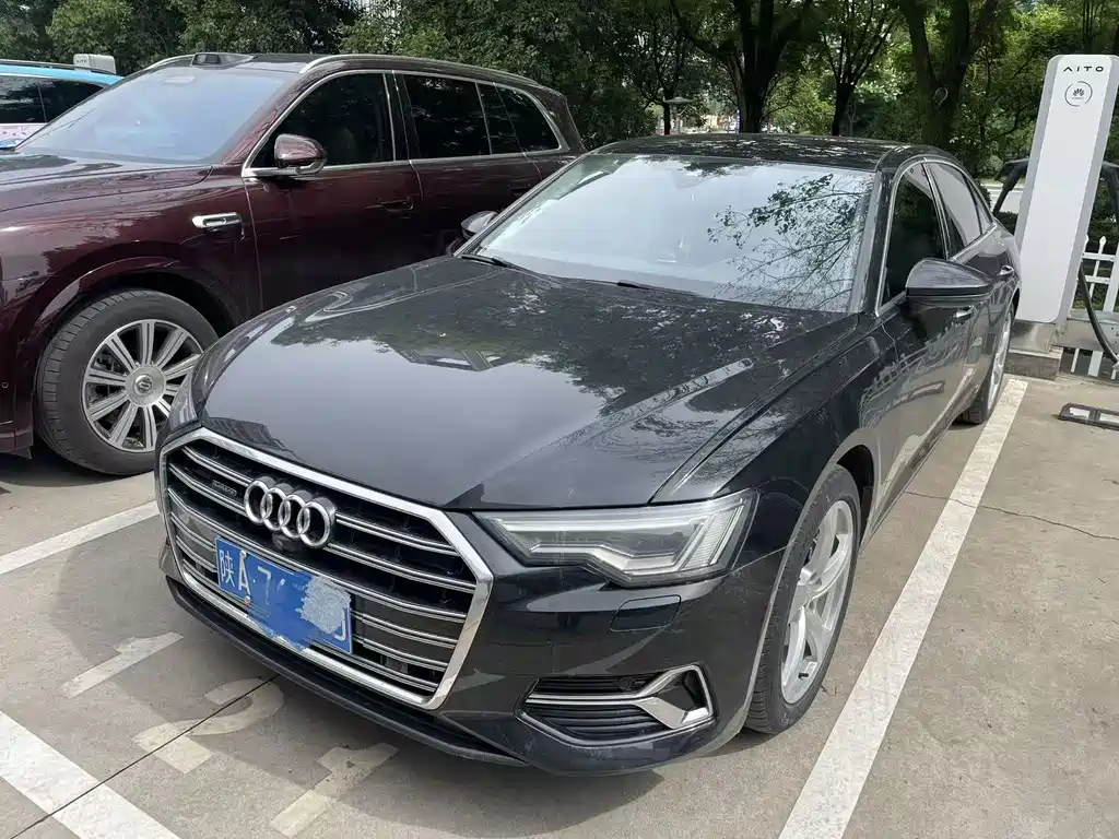Audi A6L 2023 — фото 1