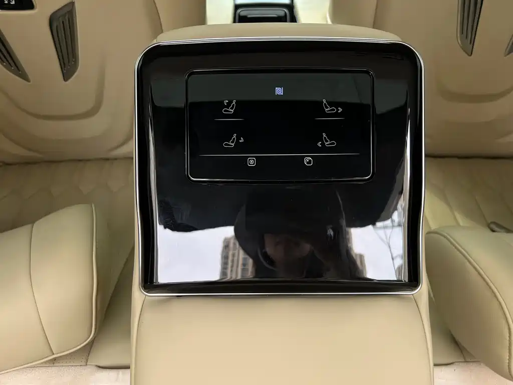 GAC Motor Trumpchi M8 2020 — фото 30