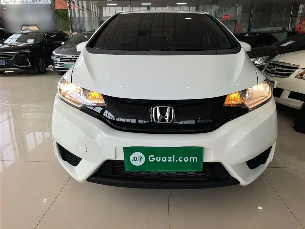 Honda Fit 2017 — фото 3