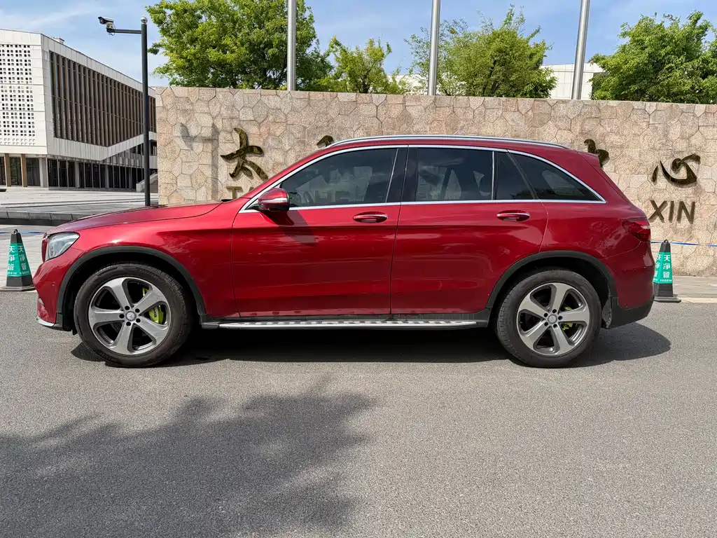 Mercedes-Benz GLC 2017 — фото 2