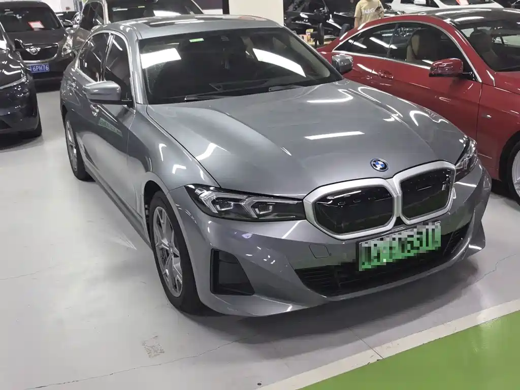BMW i3 2022