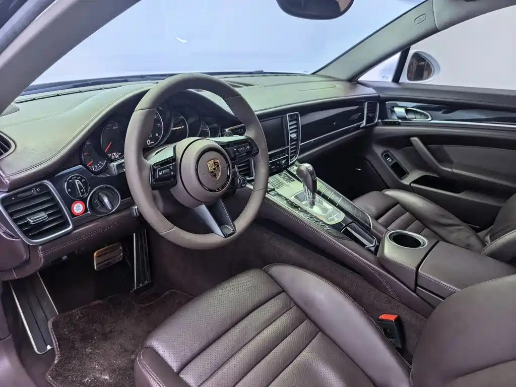 Porsche Panamera 2014