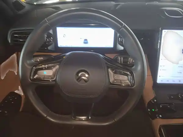 NIO ES6 2021