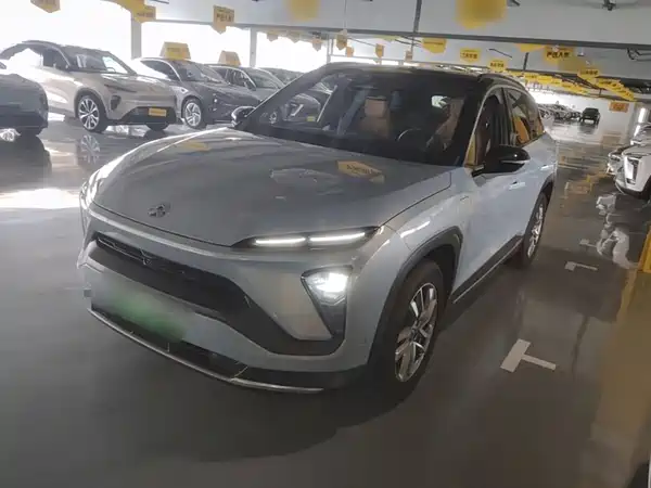 NIO ES6 2021