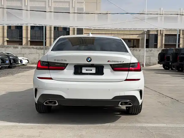 BMW 3 Series 2022