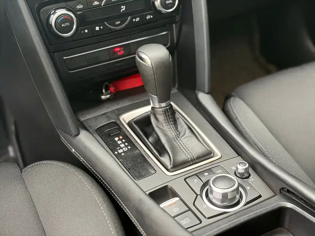 Mazda CX-4 2020
