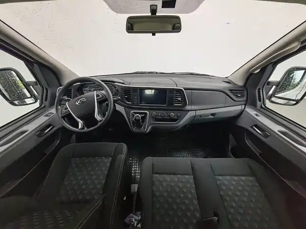 Maxus V80 2025