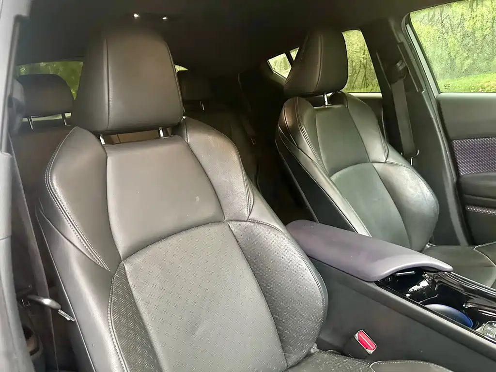 Toyota IZOA 2019 — фото 13