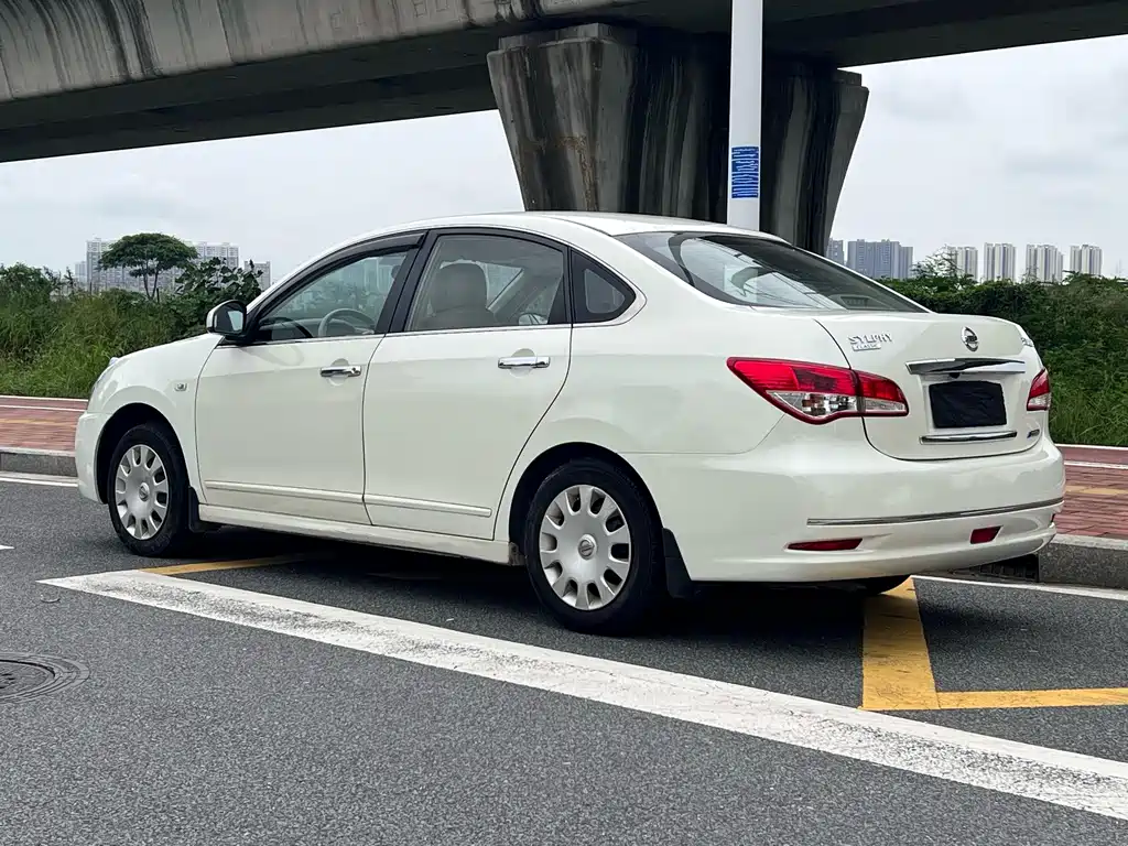 Nissan Sylphy 2015 — фото 9