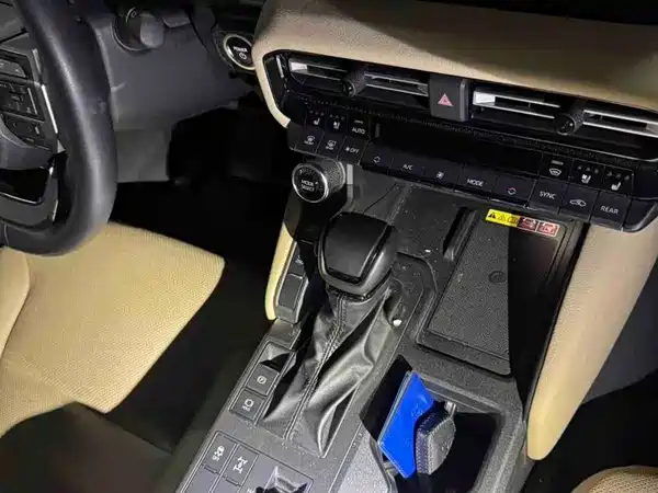 Toyota Prado 2025