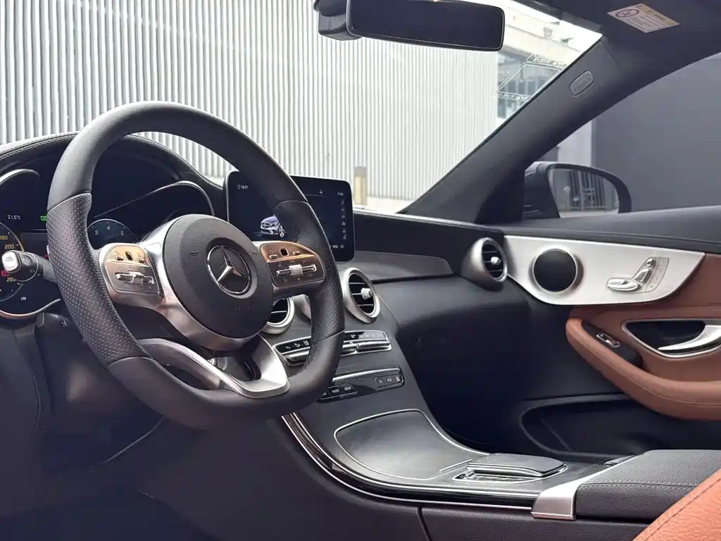 Mercedes-Benz C-Class 2020