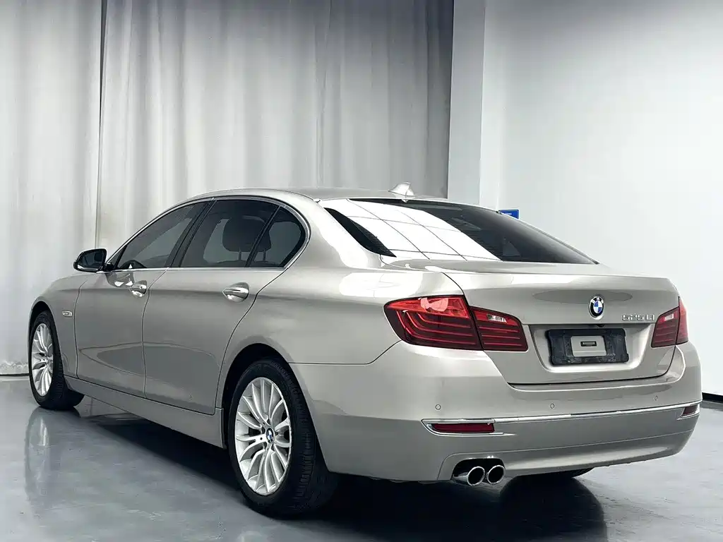 BMW 5 Series 2015