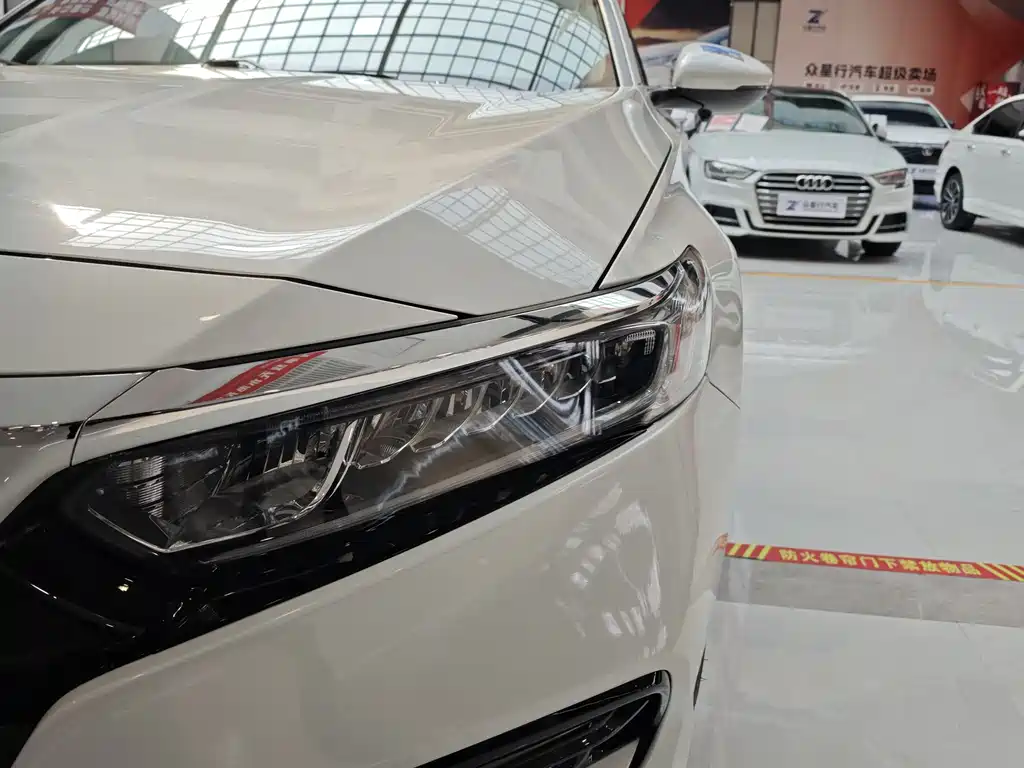 Honda Accord 2021 — фото 20