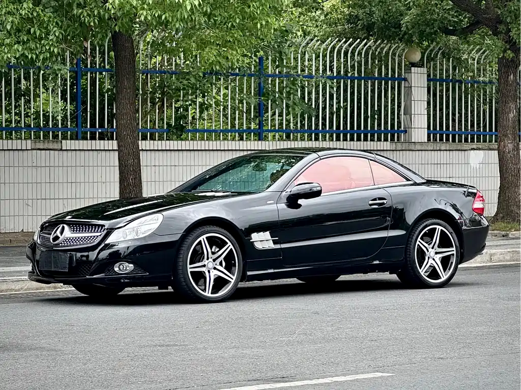 Mercedes-Benz SL-Class 2012 — фото 18