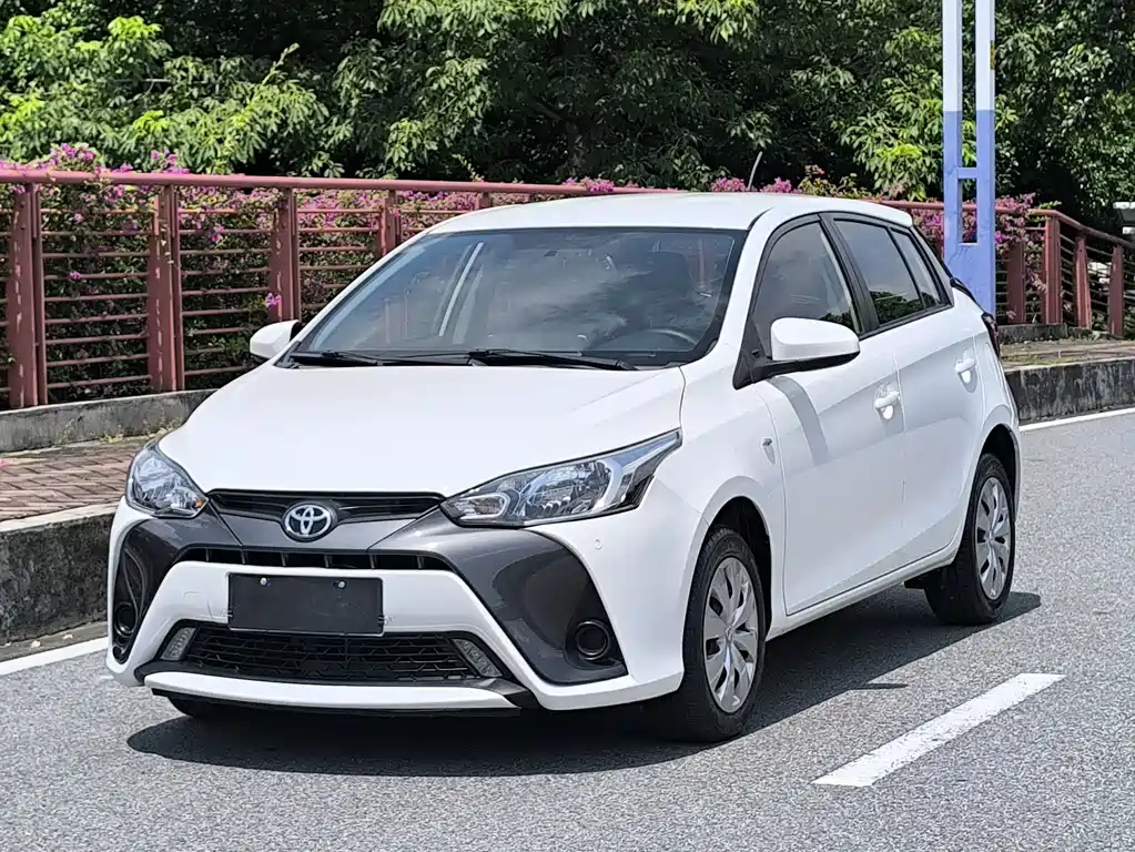 Toyota Yaris L 2019