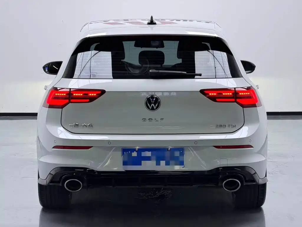 Volkswagen Golf 2023