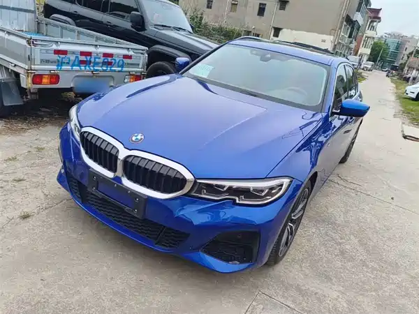 BMW 3 Series 2021