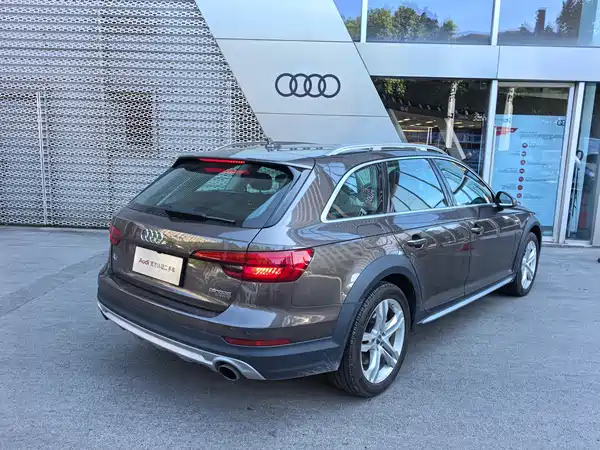Audi A4 2017