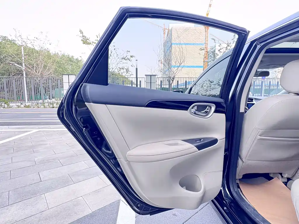 Nissan Sylphy 2019 — фото 21