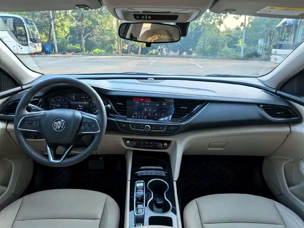 Buick Regal 2021 — фото 17