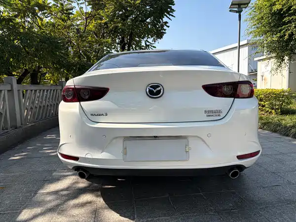 Mazda 3 Axela 2020