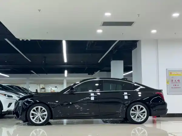 Cadillac CT5 2024