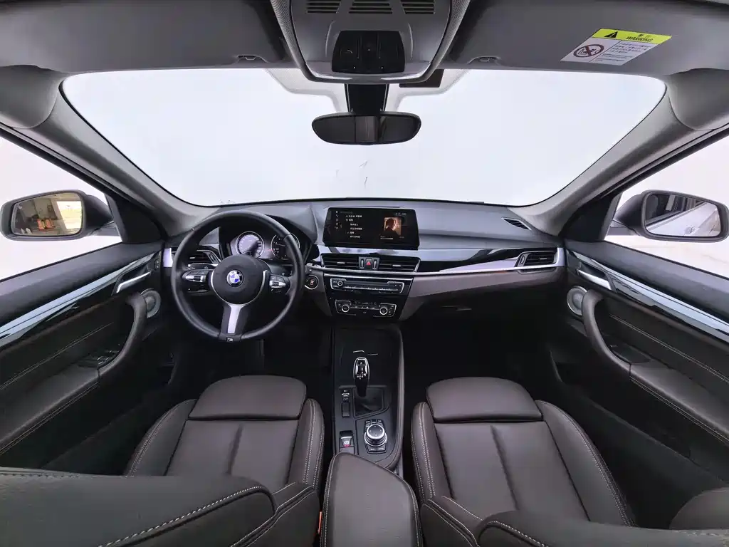 BMW X1 2022 — фото 11
