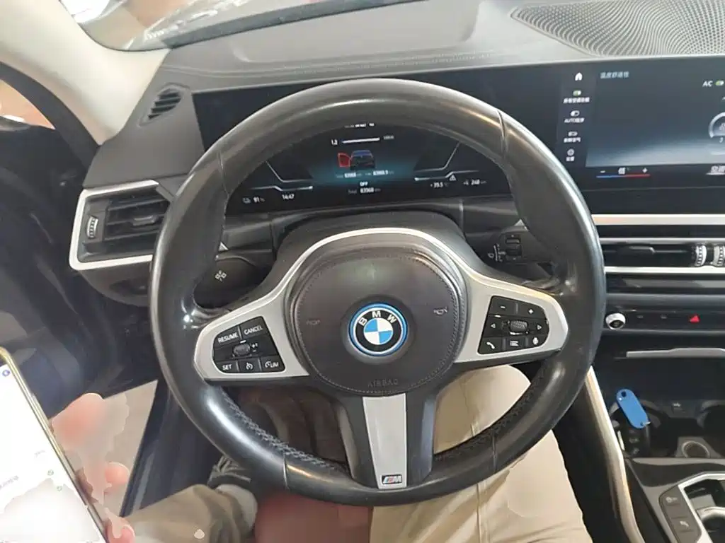 BMW i3 2022 — фото 11