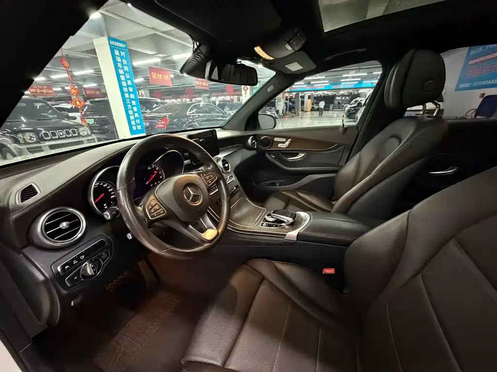 Mercedes-Benz GLC 2016