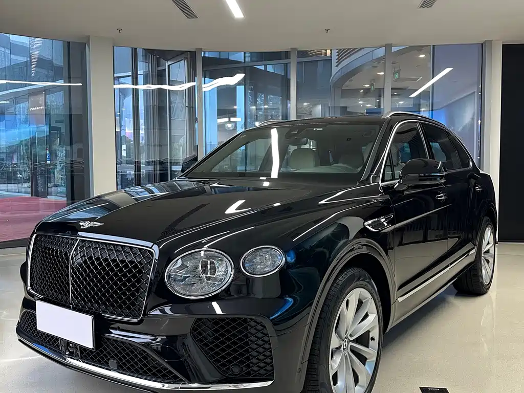 Bentley Bentayga PHEV — фото 1