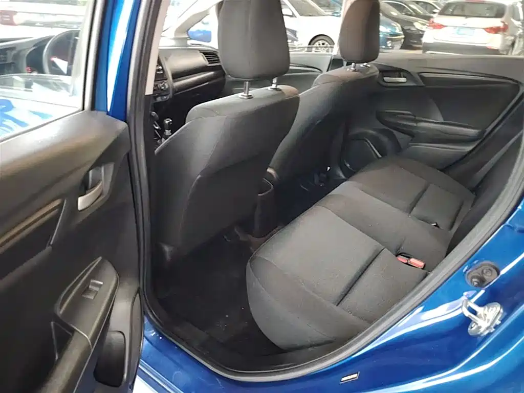 Honda Fit 2018 — фото 17