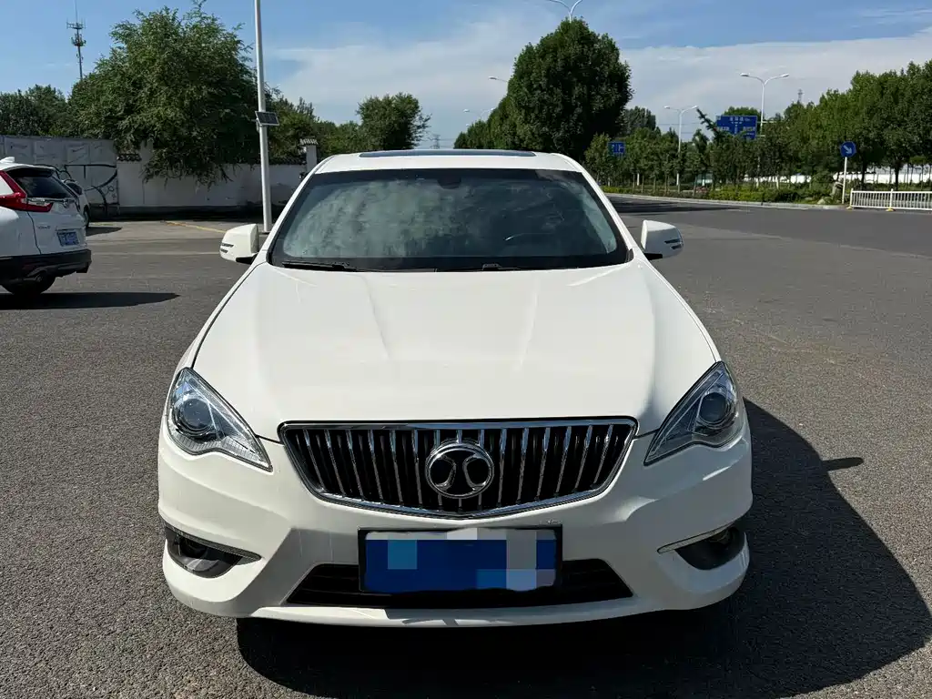 BAIC Senova D70 2019 — фото 2
