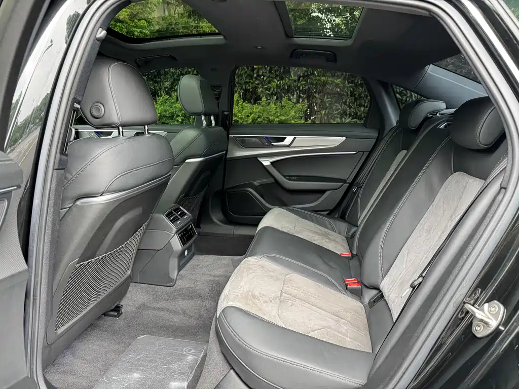 Audi A6L 2020 — фото 15