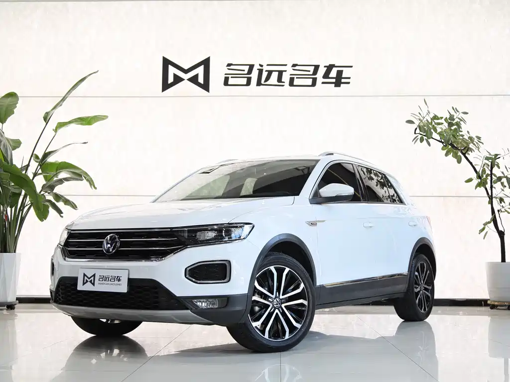 Volkswagen T-Roc 2022 — фото 1