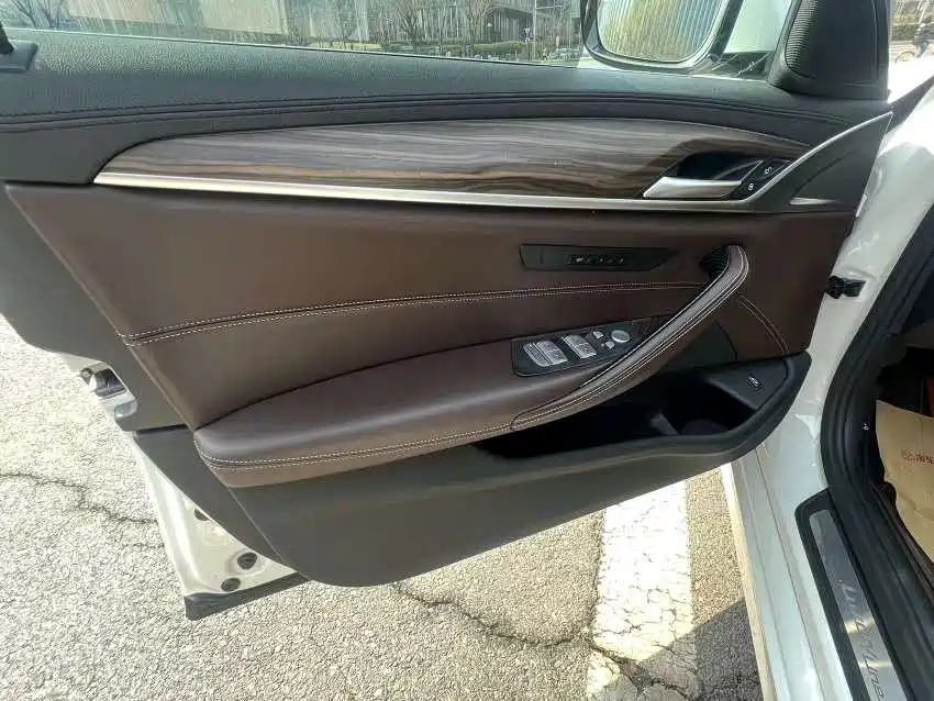 BMW 5 Series 2018