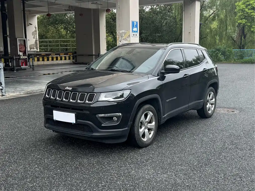 Jeep Compass 2020 — фото 1