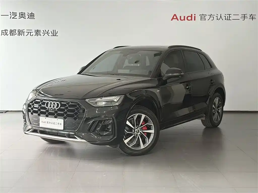 Audi Q5L 2025 — фото 1