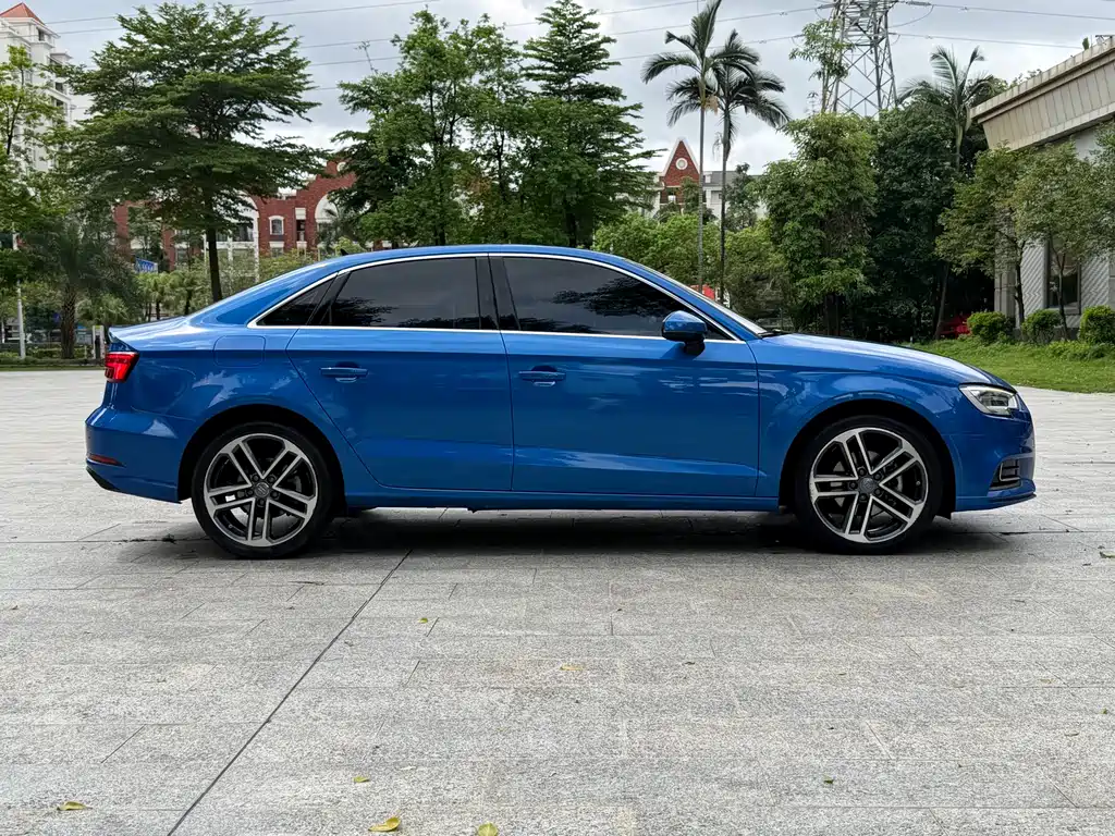 Audi A3 2020 — фото 13