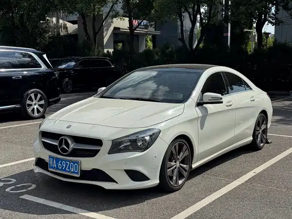Mercedes-Benz CLA 2016
