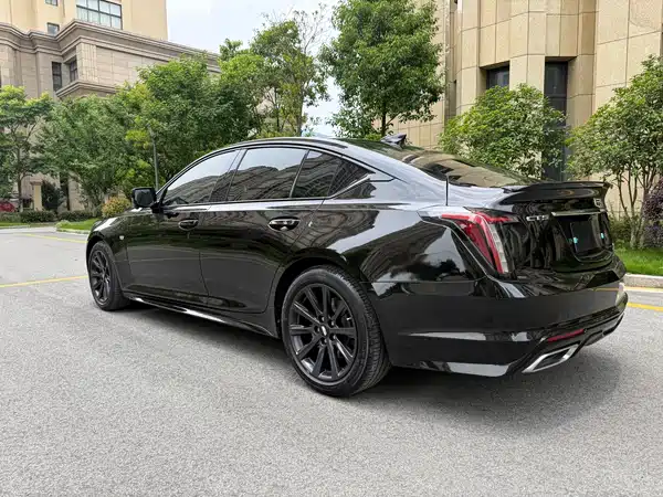 Cadillac CT5 2023
