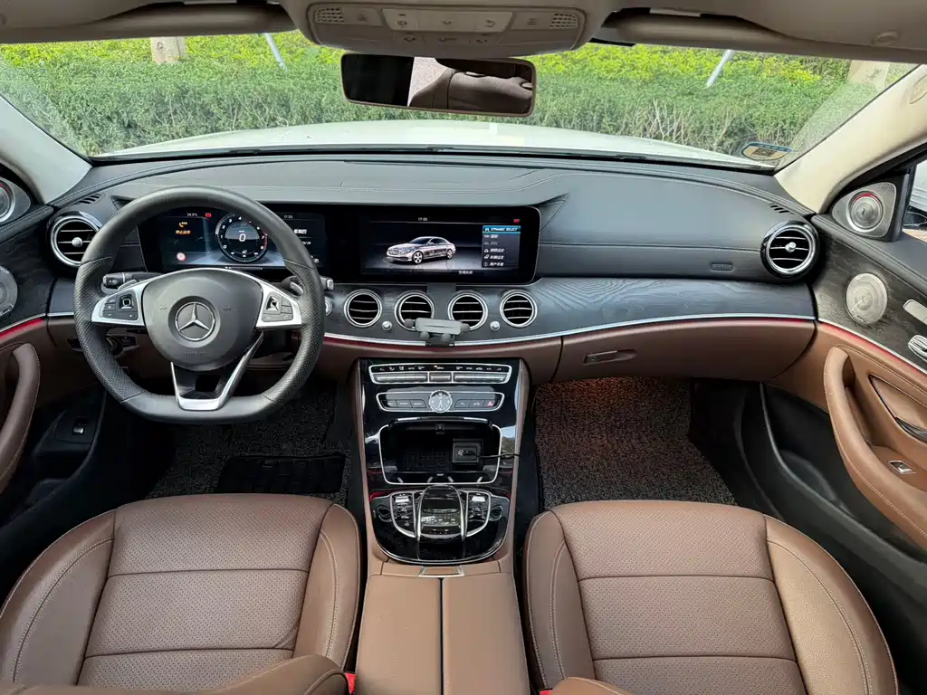 Mercedes-Benz E-Class 2016 — фото 9